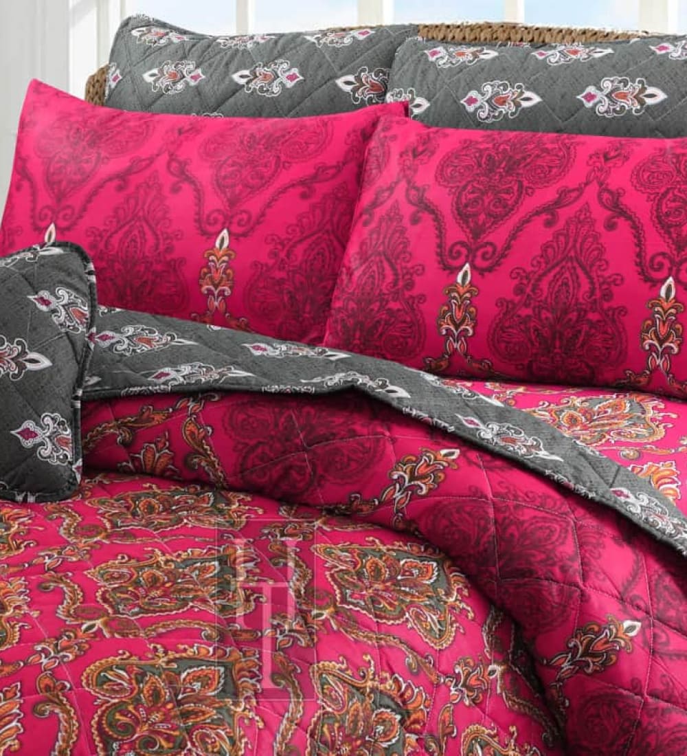 Zarnab Fatima Favourite 7pc Comforter Set